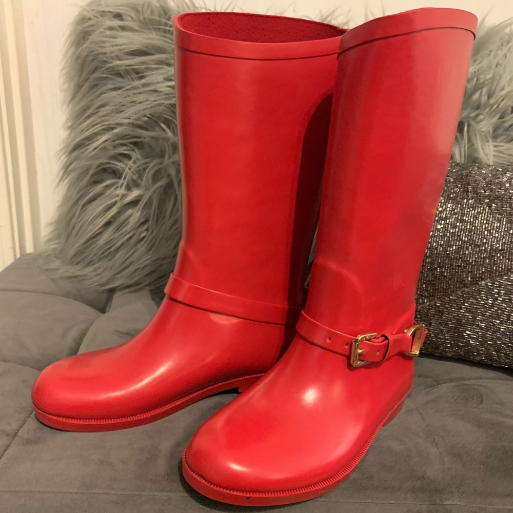 Rain boots
